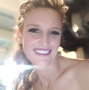 Meet your Posher, Roxanne